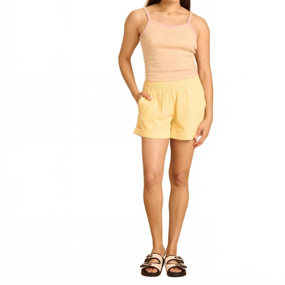 NEW KNOWN SUPPLY geo solid short in blonde
